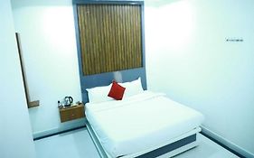 Raghavendra Hotel